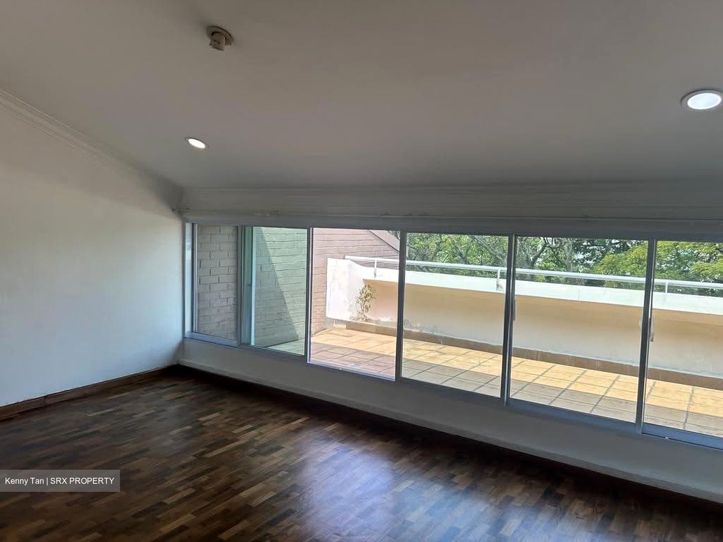 Lakepoint Condominium (D22), Condominium #625022281